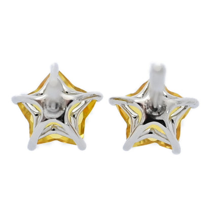 サファイア ピアス