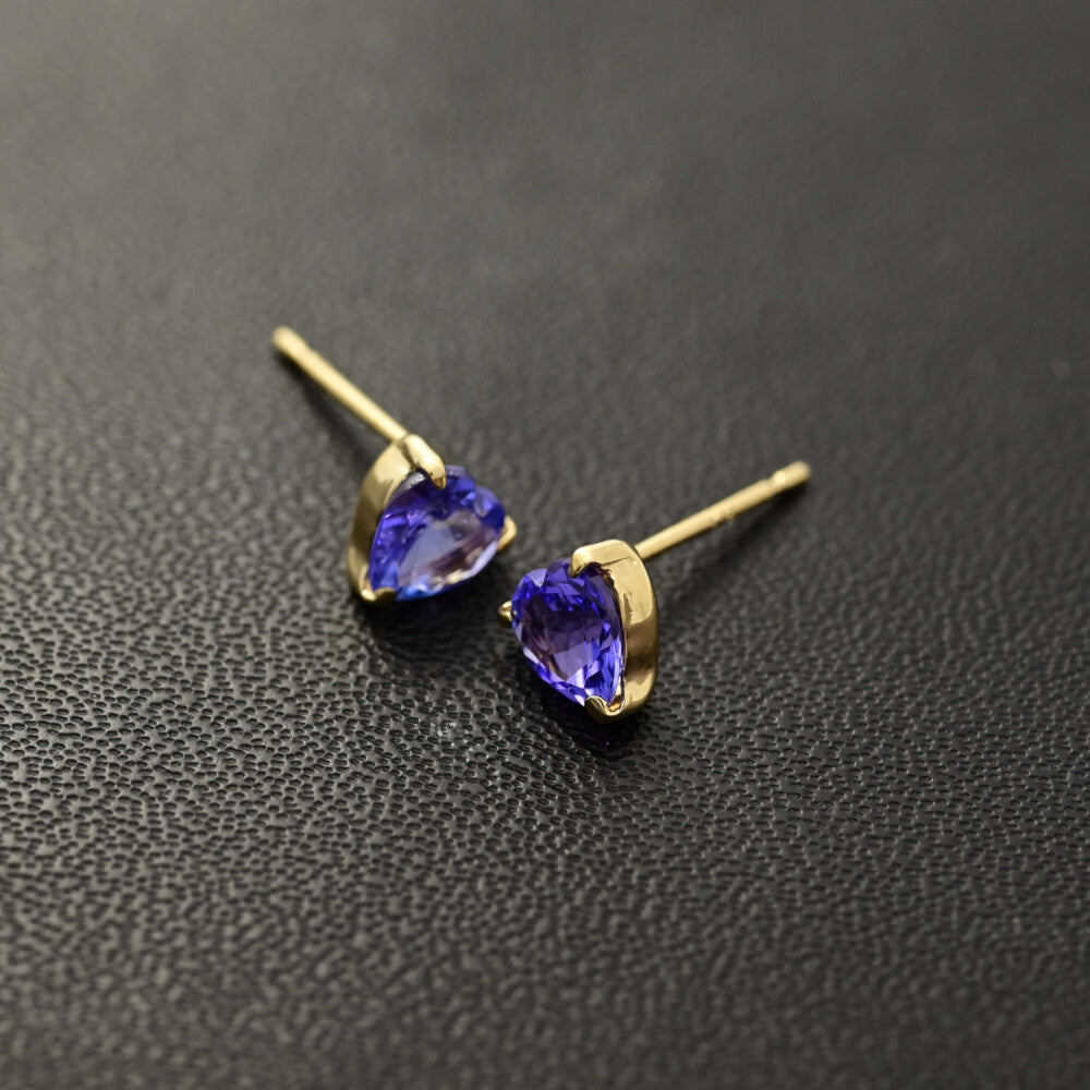 タンザナイト ピアス