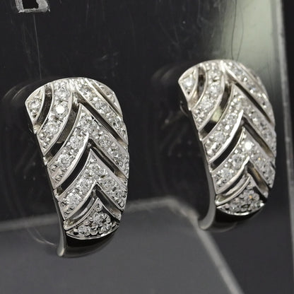 ダイヤモンド ピアス