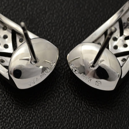 ダイヤモンド ピアス