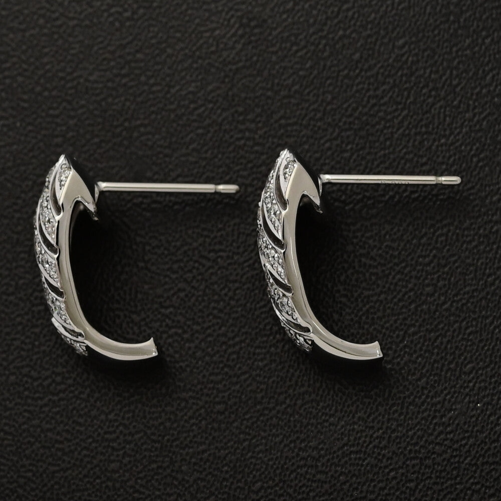 ダイヤモンド ピアス