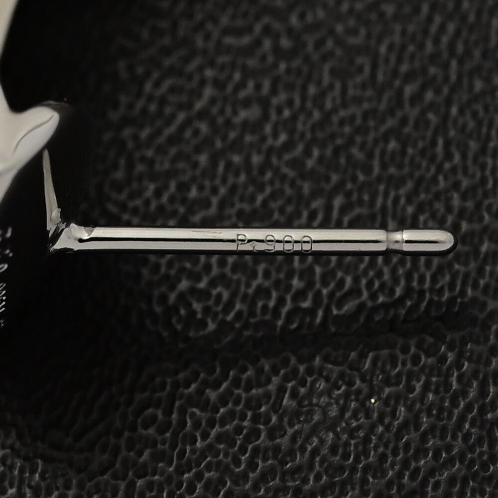 ダイヤモンド ピアス