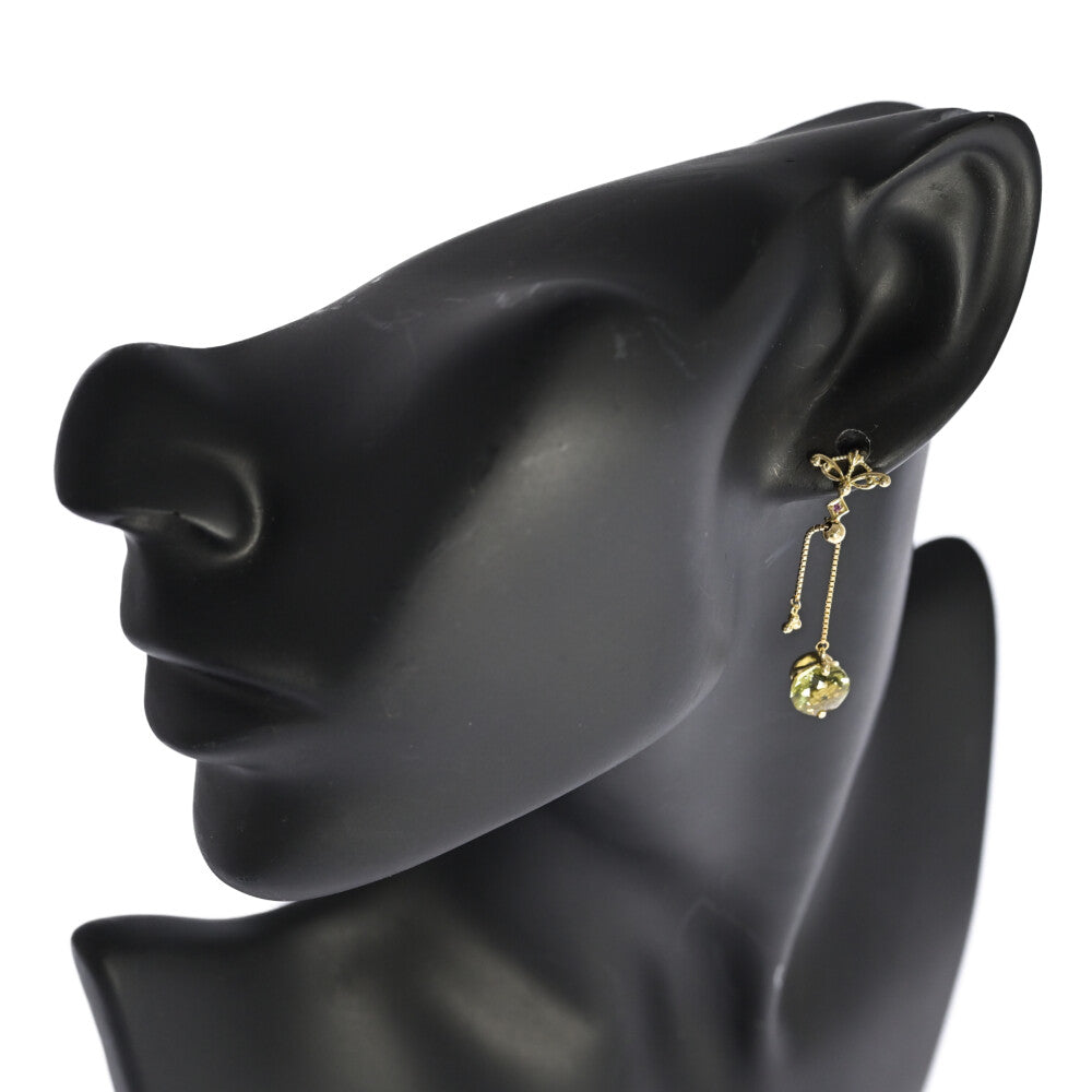 ペリドット ピアス