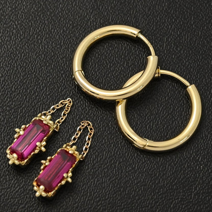 ルビー ピアス