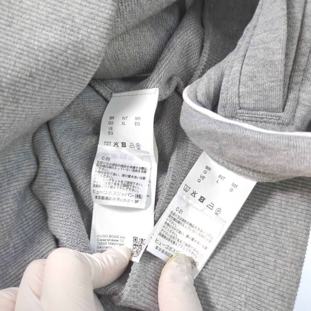 ヒューゴボス トップス