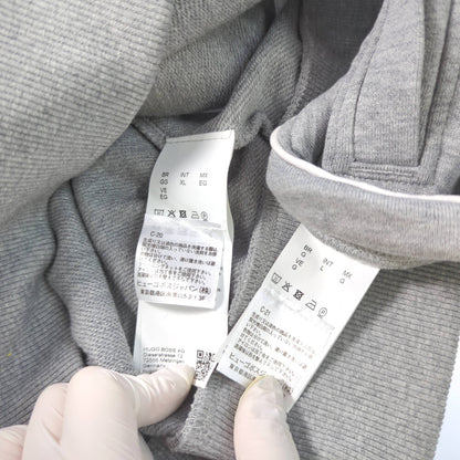 ヒューゴボス トップス