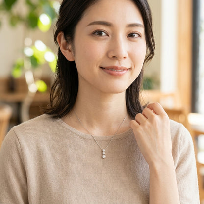 ダイヤモンド ネックレス・ペンダント