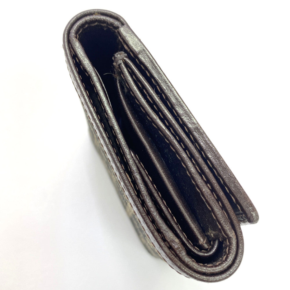 フェンディ 財布
