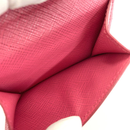プラダ 財布