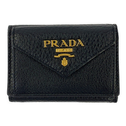 プラダ 財布