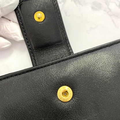 グッチ 財布