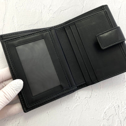 サルヴァトーレフェラガモ 財布