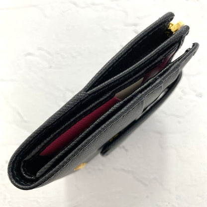 プラダ 財布