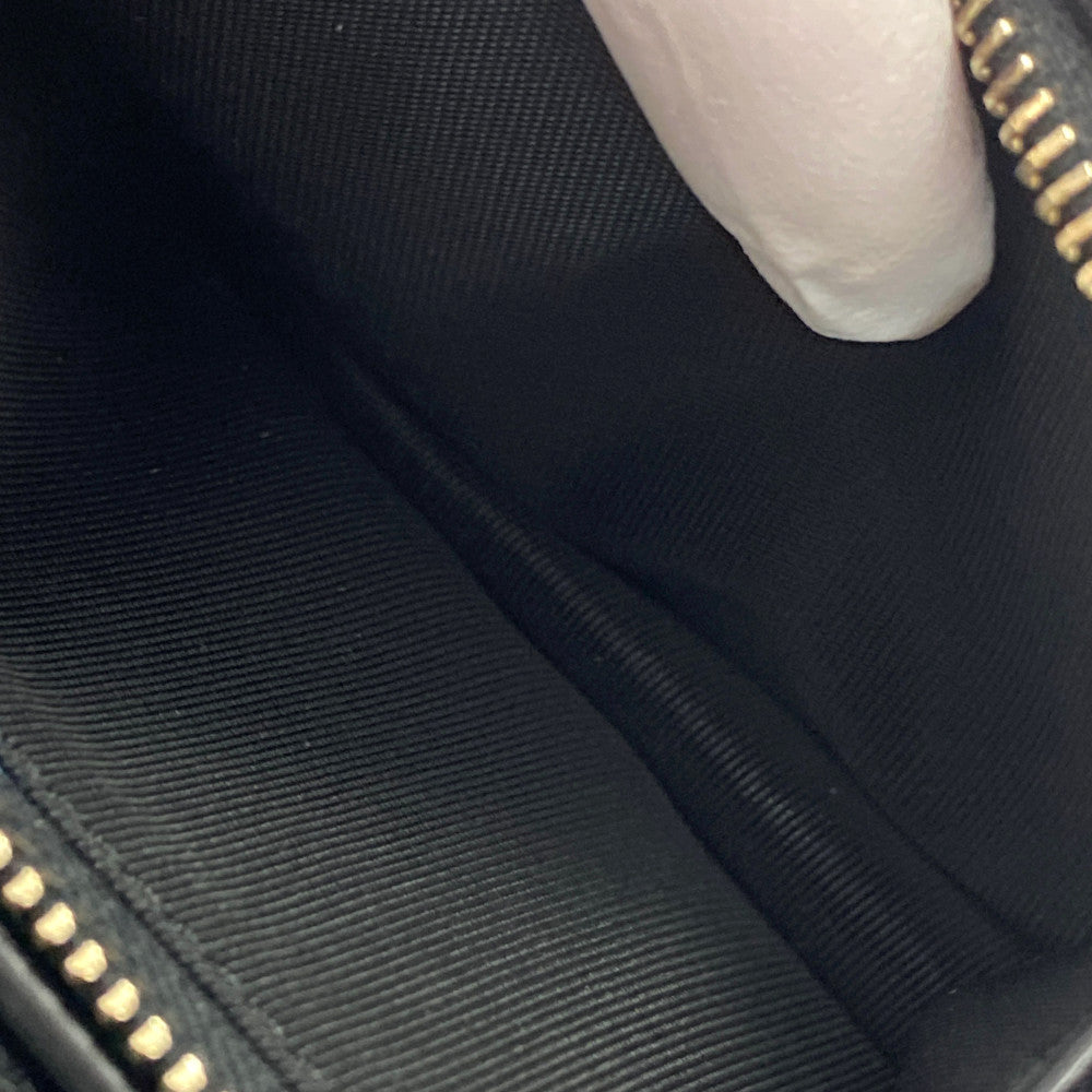 ヴァレンティノガラヴァーニ 財布