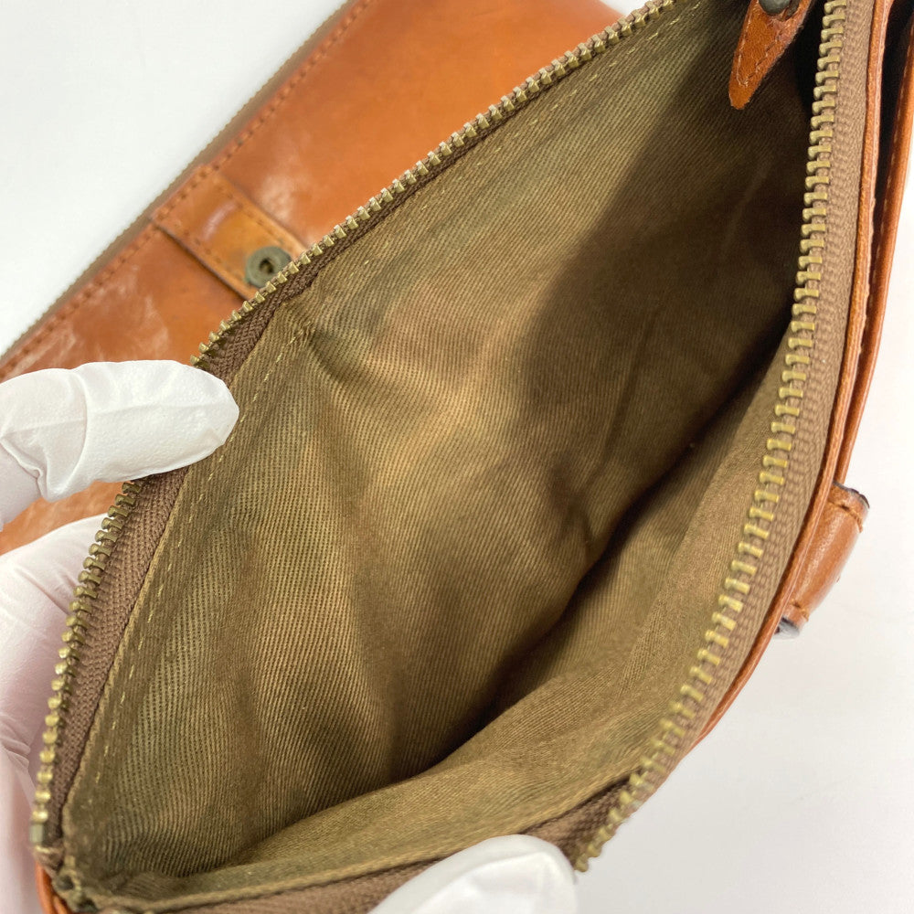 ダコタ 財布