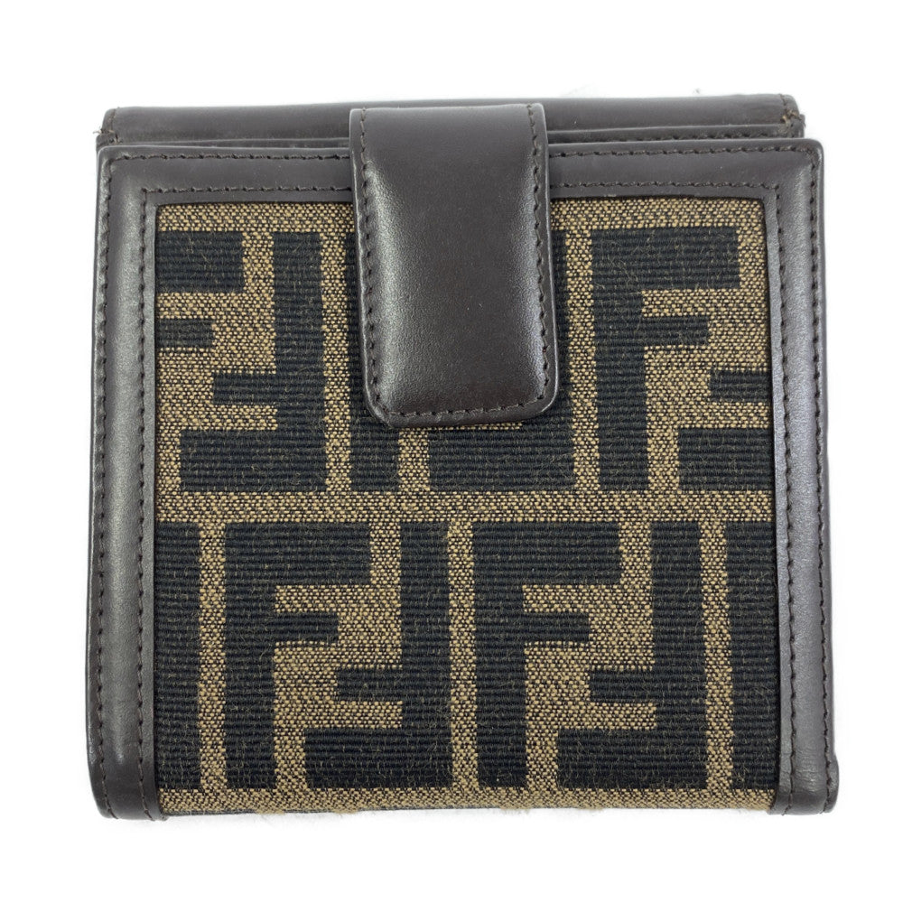 フェンディ 財布