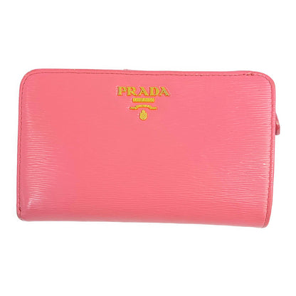 プラダ 財布