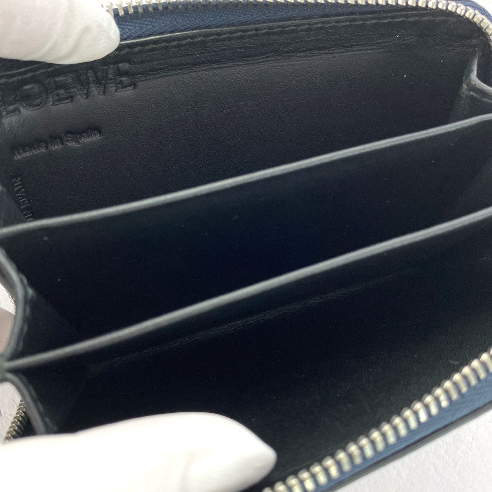 ロエベ 財布