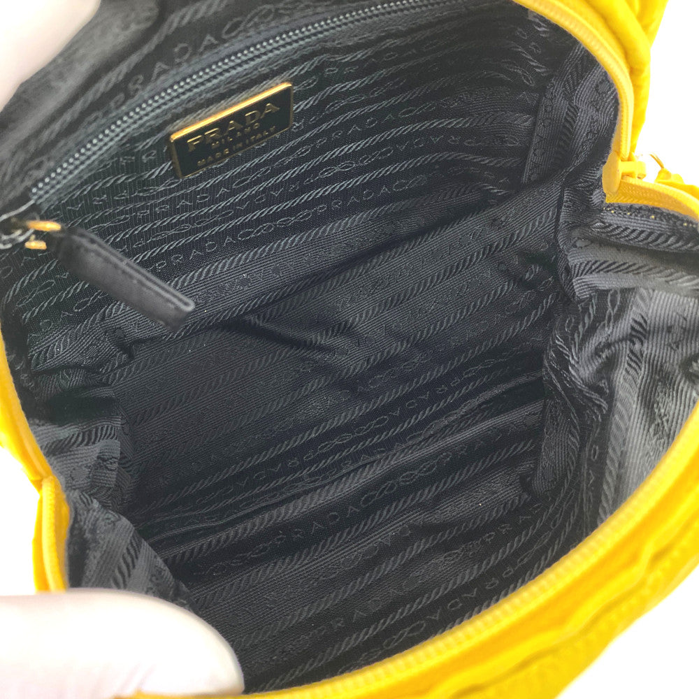 プラダ バッグ
