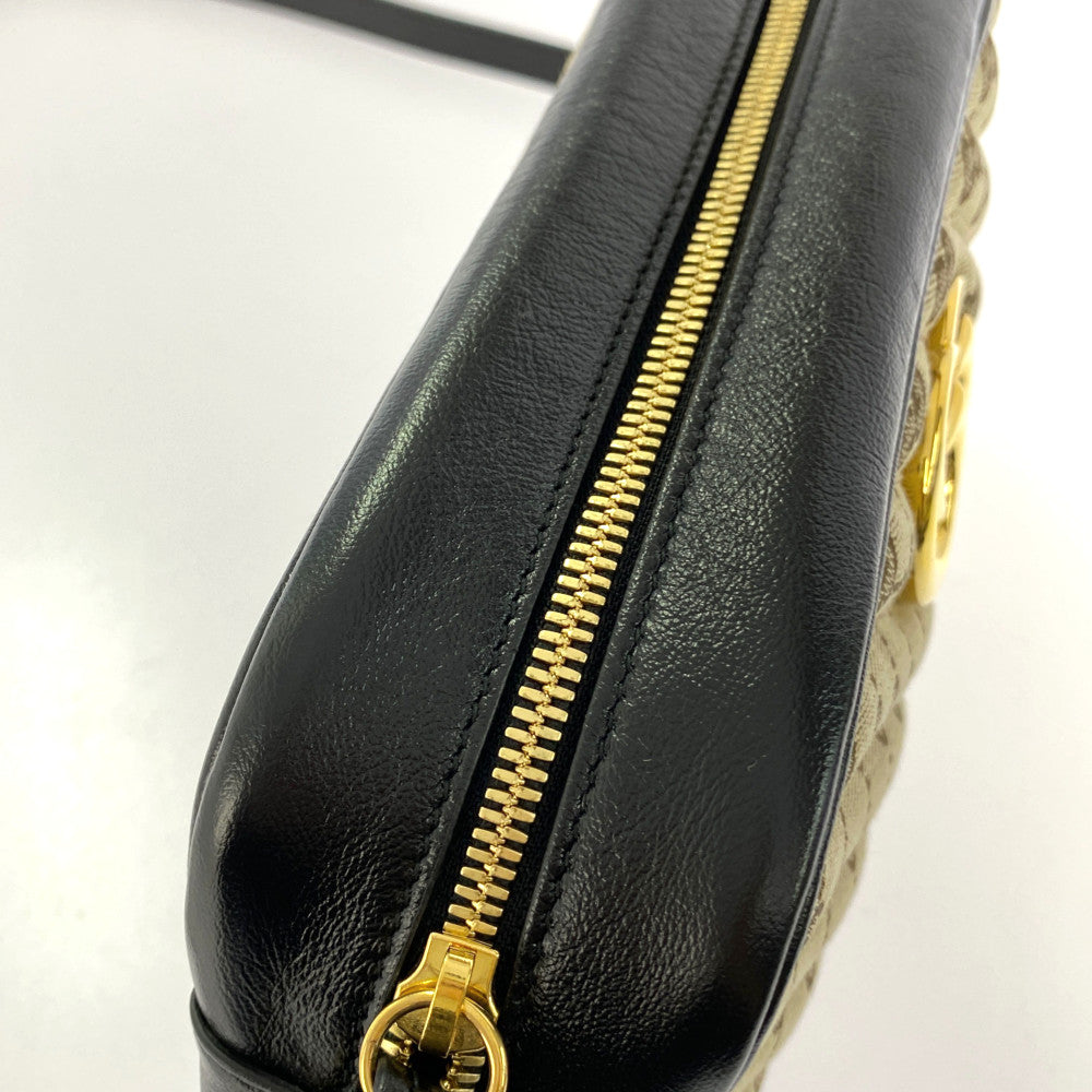 グッチ バッグ
