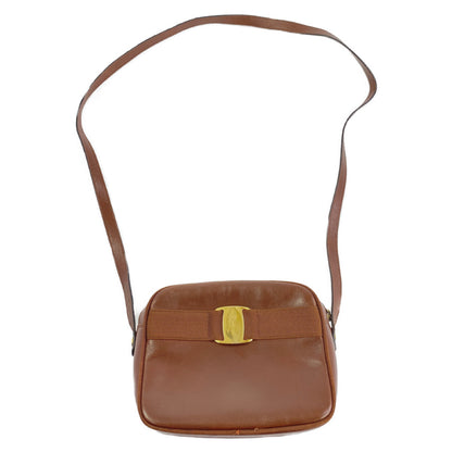 サルヴァトーレフェラガモ バッグ