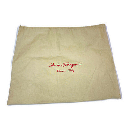 サルヴァトーレフェラガモ バッグ