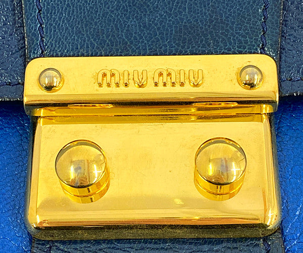 ミュウミュウ バッグ