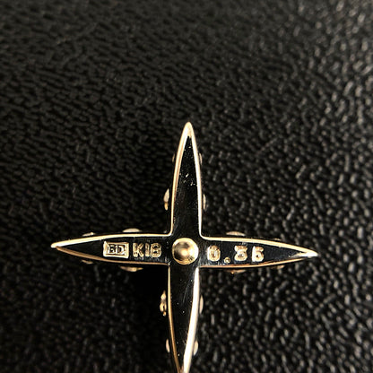 カシケイ ブローチ・ピンタック