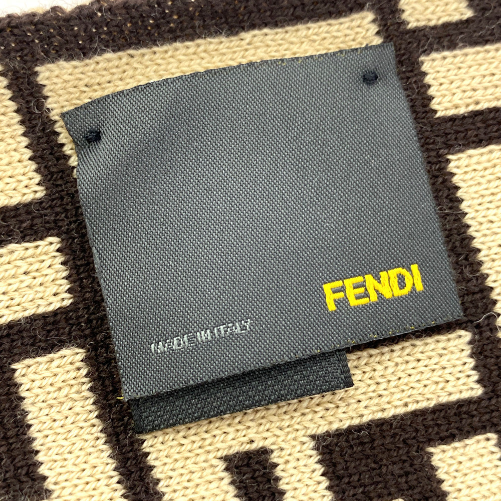 フェンディ ネックウェア