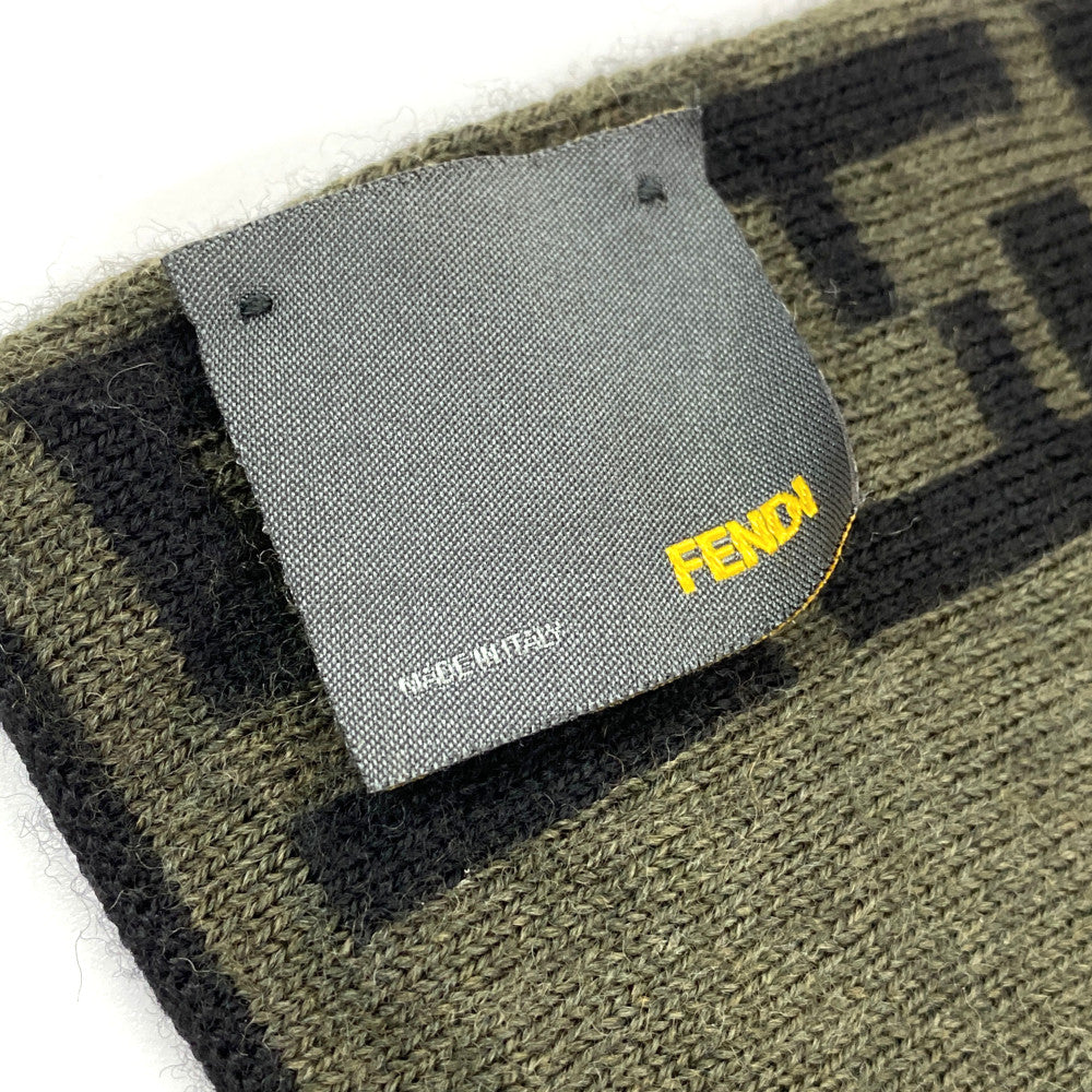 フェンディ ネックウェア