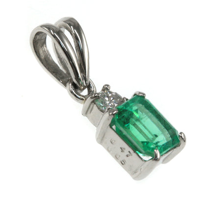 エメラルド ペンダントトップ