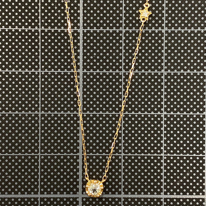 ヨンドシー ネックレス・ペンダント