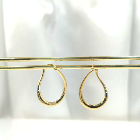 ルジアダ ピアス