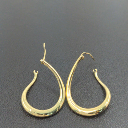 ルジアダ ピアス