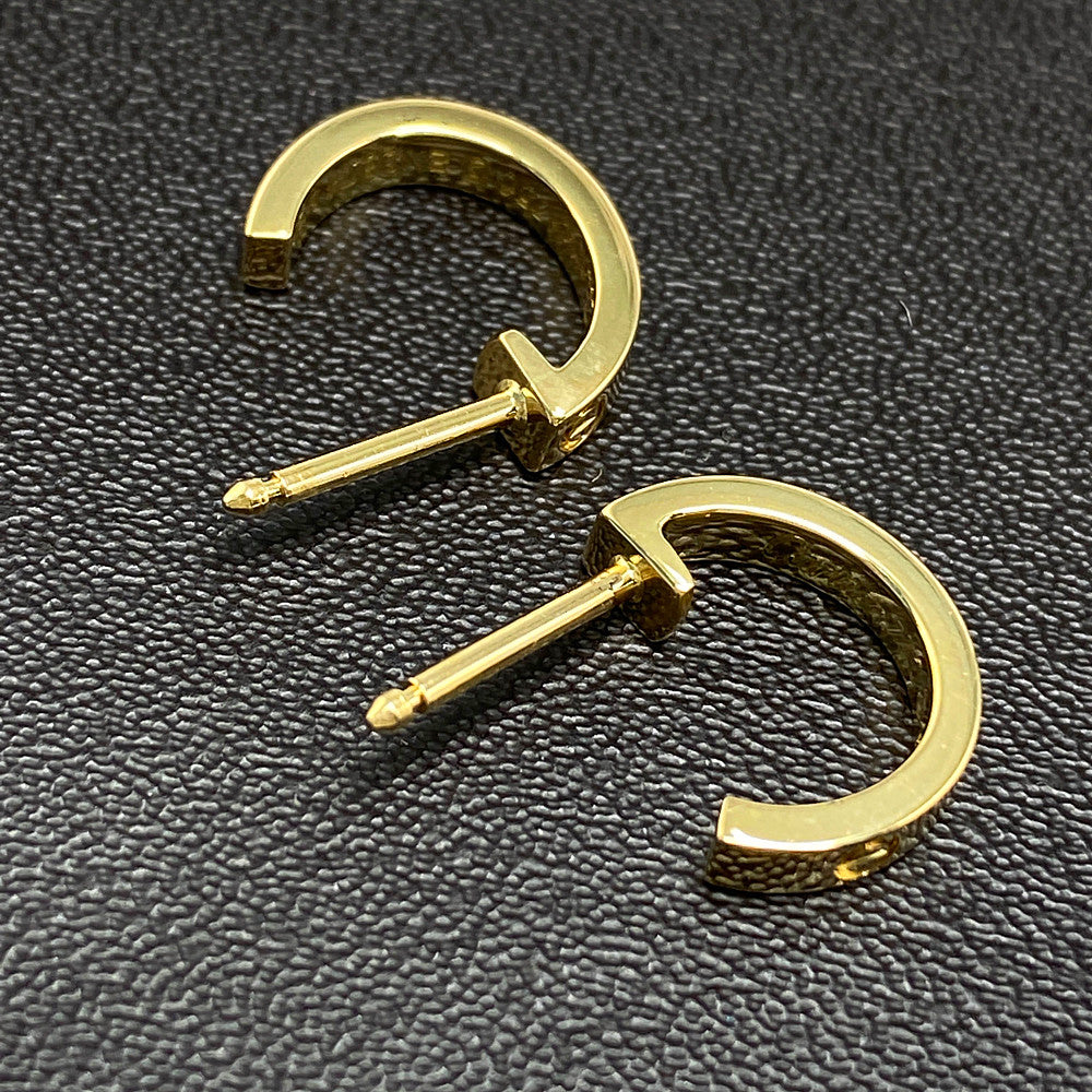 カルティエ ピアス