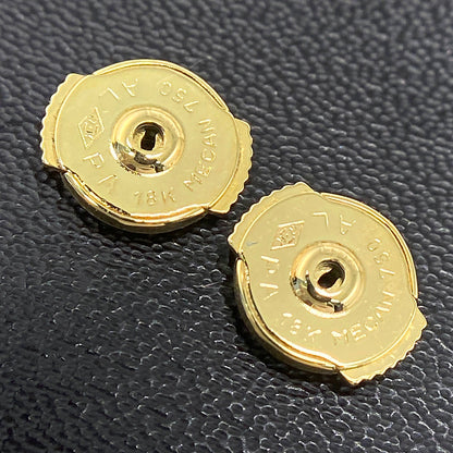 カルティエ ピアス