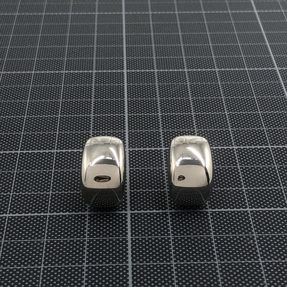 カルティエ ピアス