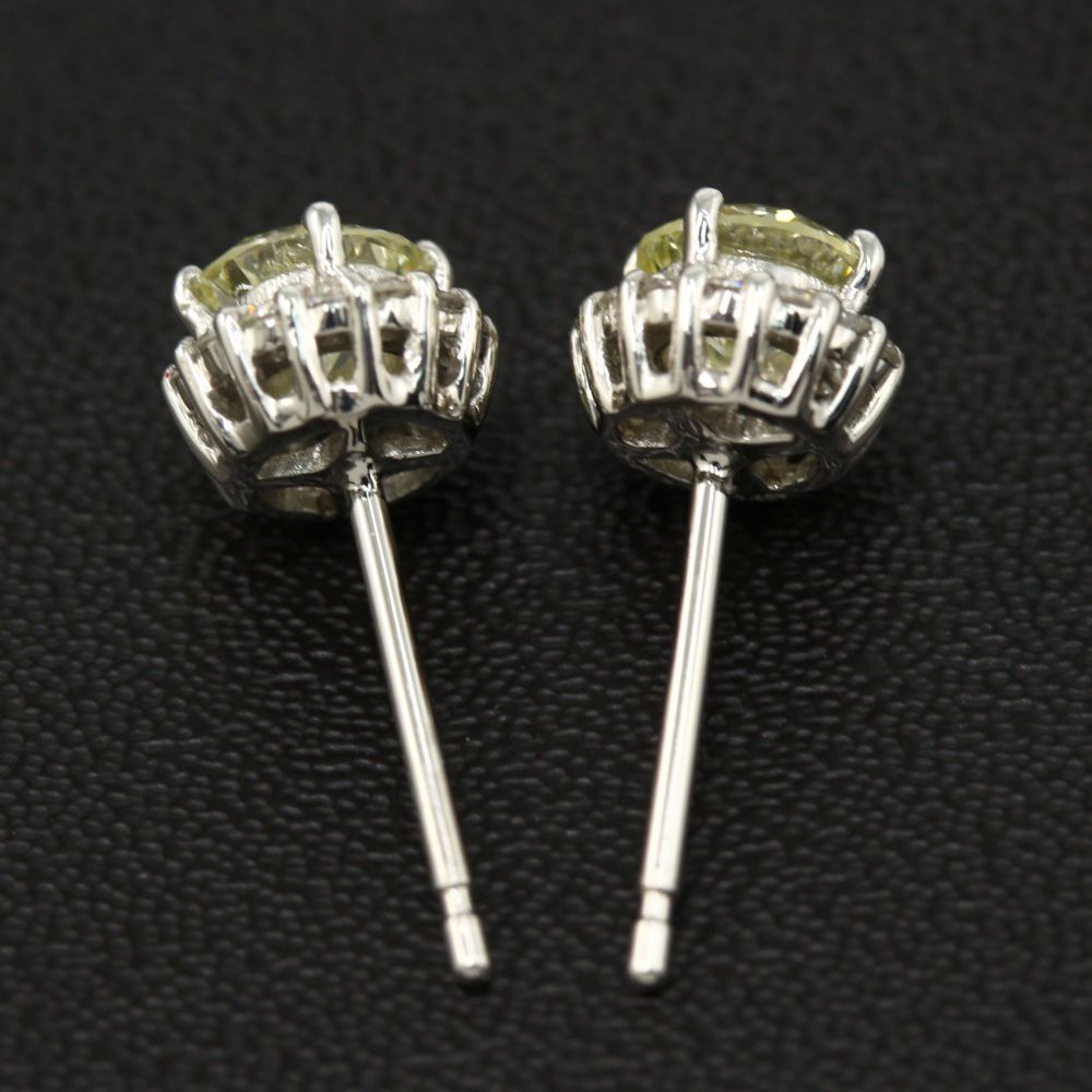 ノーブランド ピアス