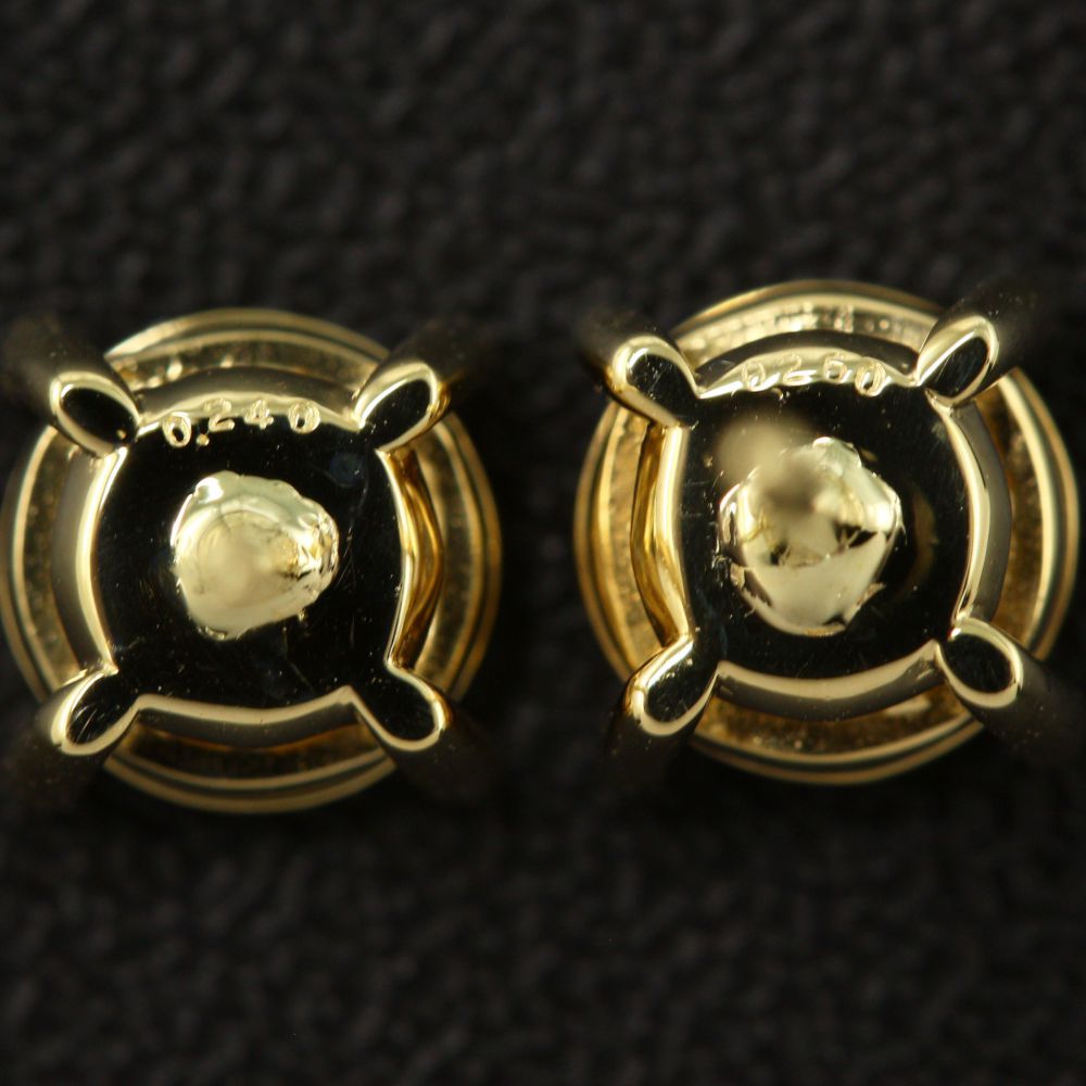 ノーブランド ピアス