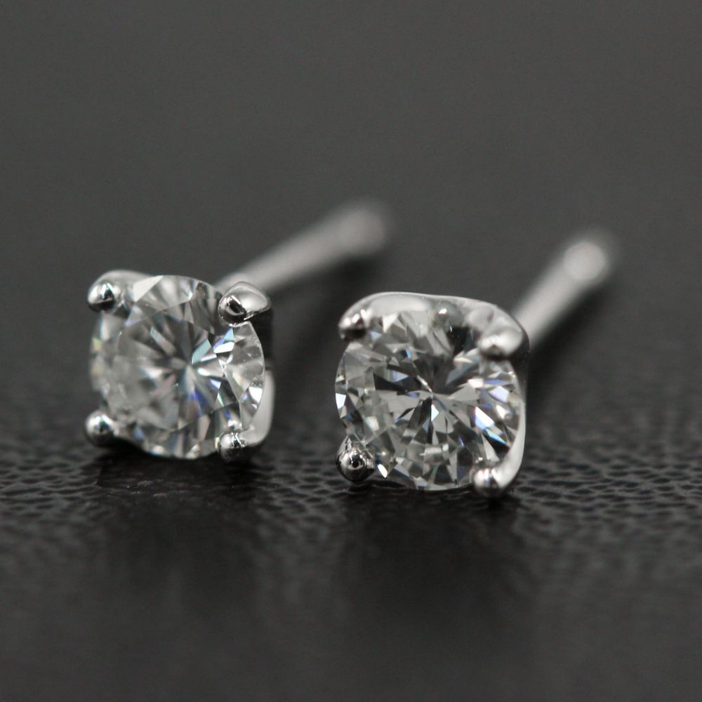 ヴァンドーム青山 ピアス