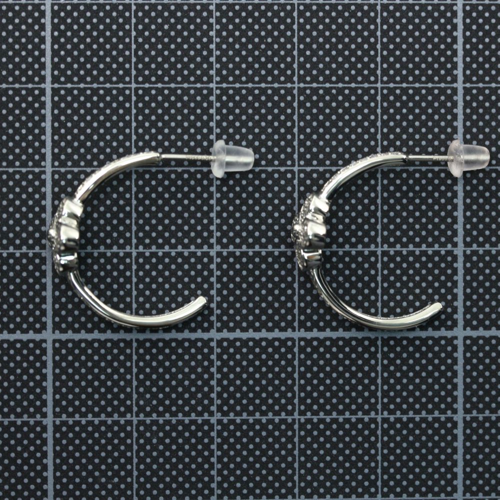 ノーブランド ピアス