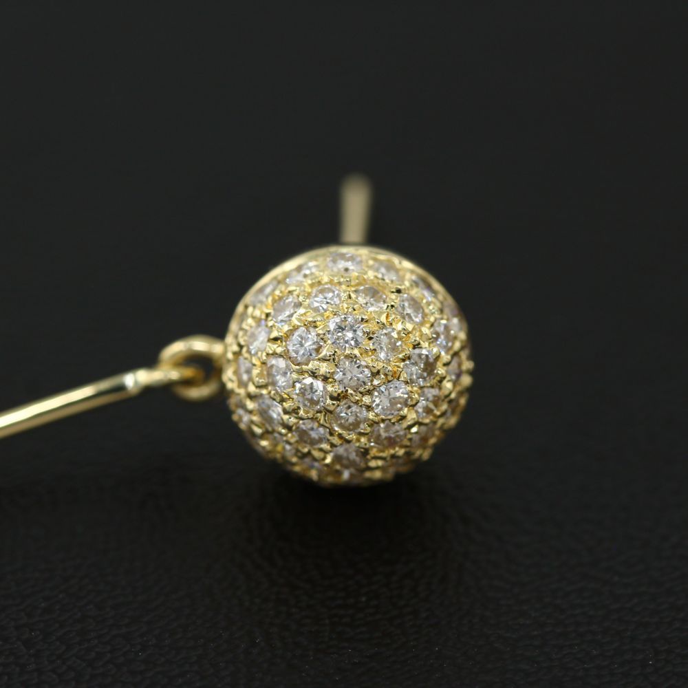 ダイヤモンド ピアス