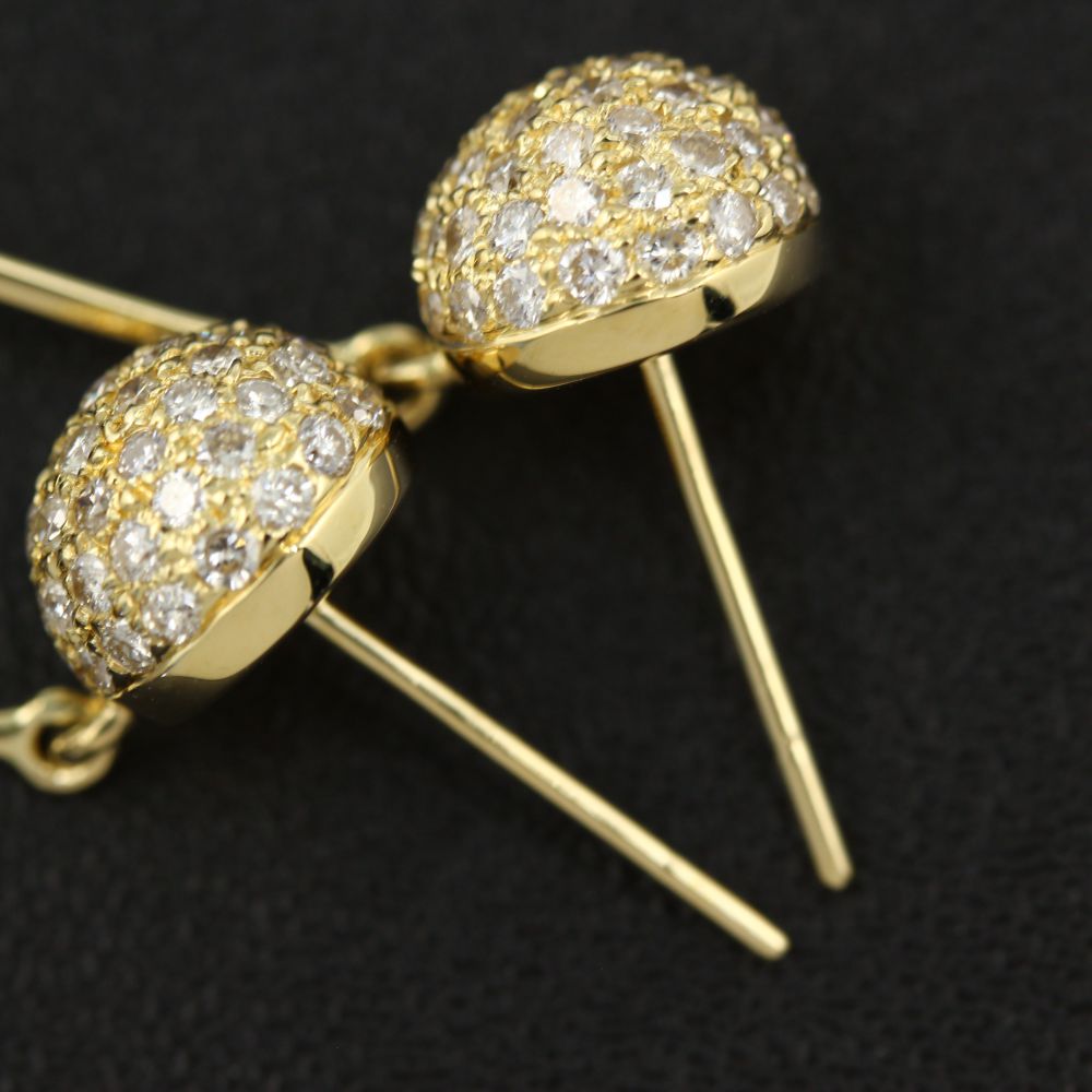 ダイヤモンド ピアス
