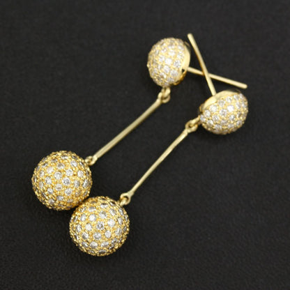 ダイヤモンド ピアス