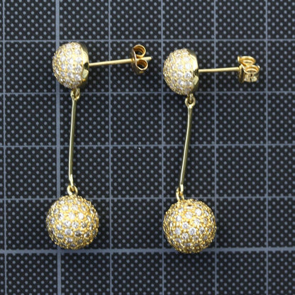 ダイヤモンド ピアス