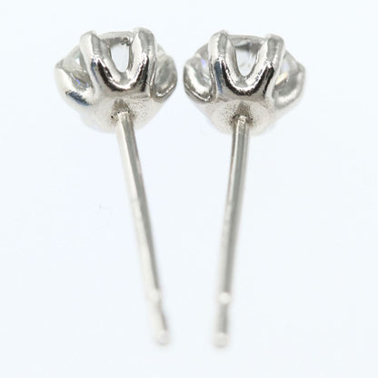 ダイヤモンド ピアス
