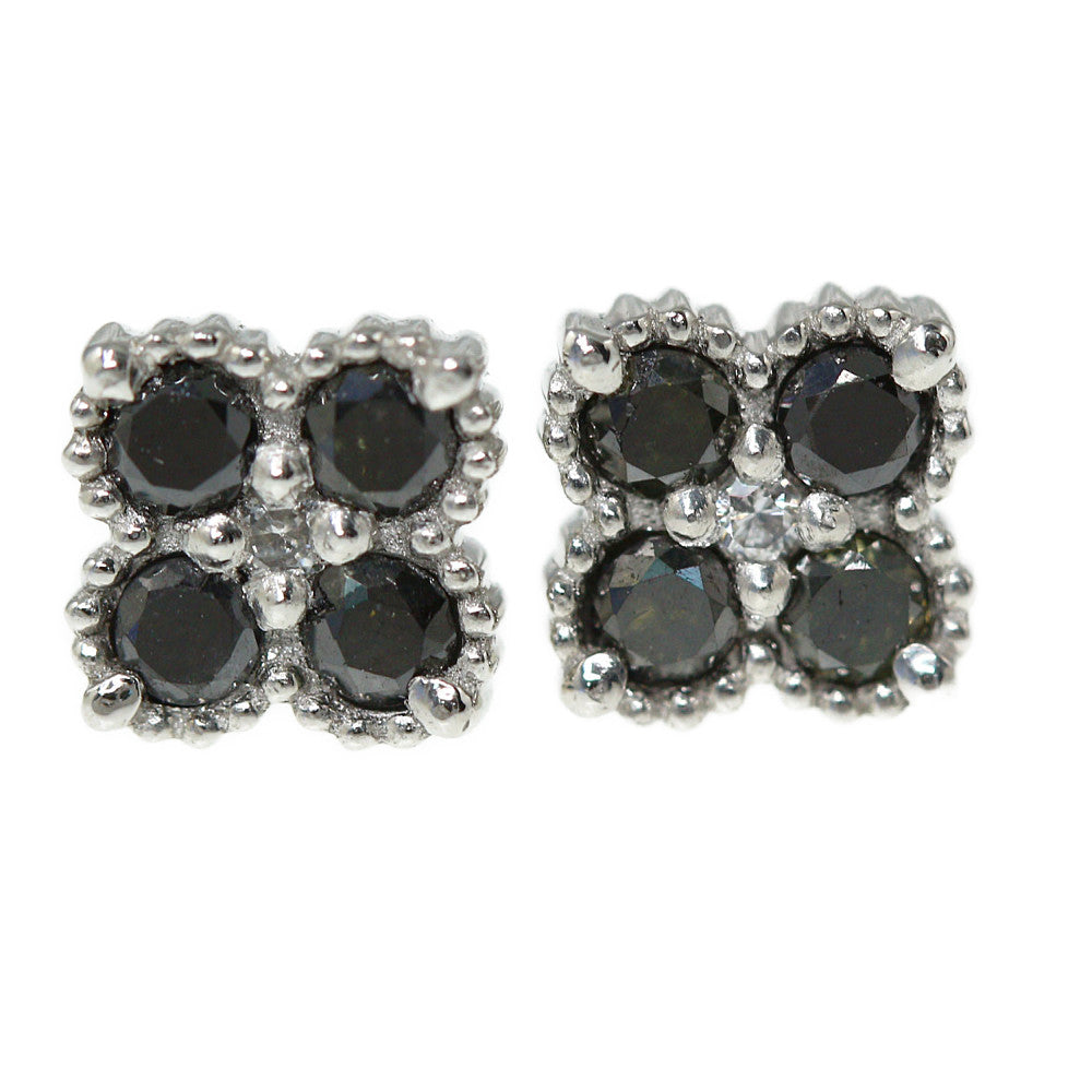 ダイヤモンド ピアス