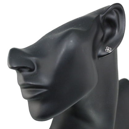 ダイヤモンド ピアス