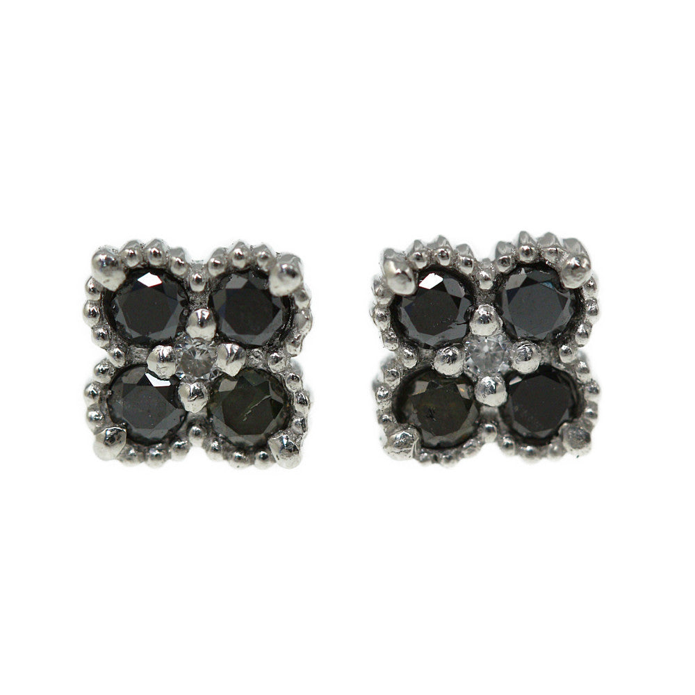ダイヤモンド ピアス