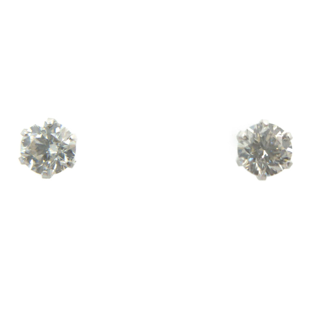 ダイヤモンド ピアス